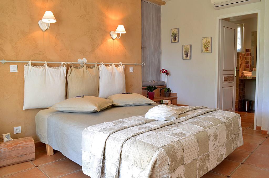 Lavandaline Entrecasteaux Habitación foto